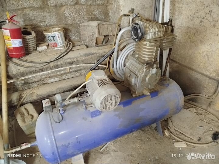 Компрессор воздушный 200 литров
