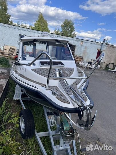 Silver Eagle StarCabin 650 Suzuki 175