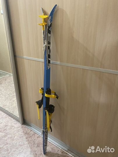 Беговые лыжи