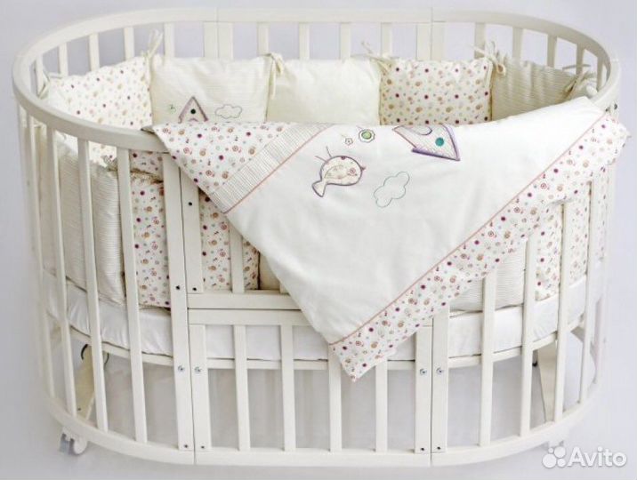 Бортики и постельное белье в кроватку