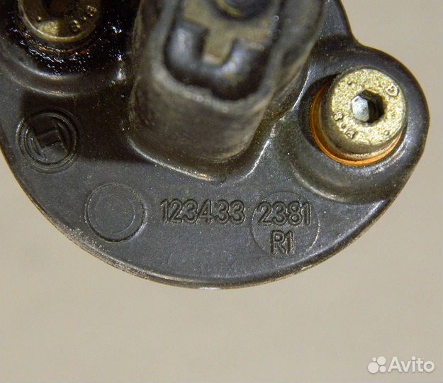 Бегунок трамблера Kadett E 1.8 Bosch