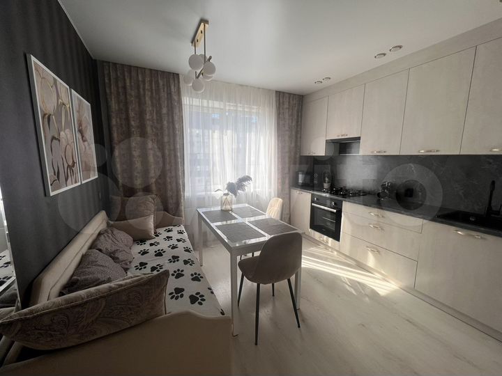 1-к. квартира, 46 м², 8/10 эт.