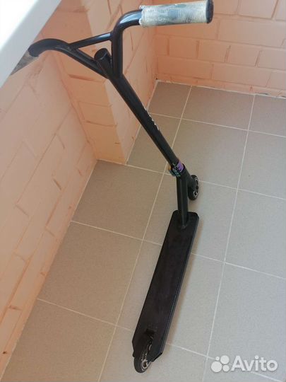 Трюковой самокат ateox Vise