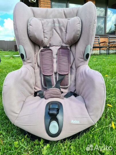 Продам детское кресло Maxi-Cosi Axiss