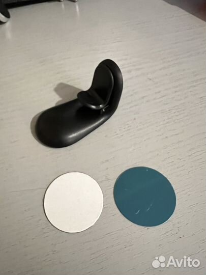 Магнитный держатель для телефона в авто