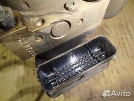 Блок ABS (насос) Kia Rio 2014