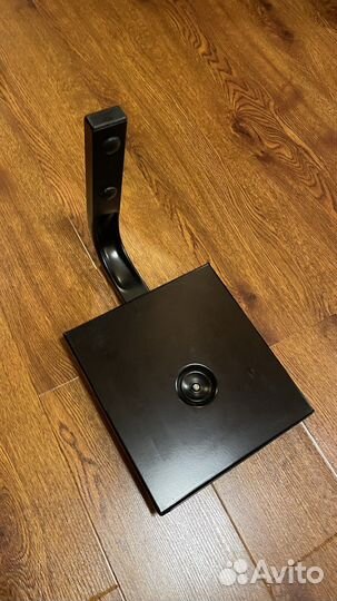 Кронштейн для колонок