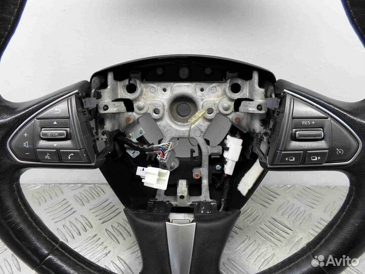 Руль Infiniti Q50 V37