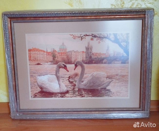 Готовая вышивка крестом 