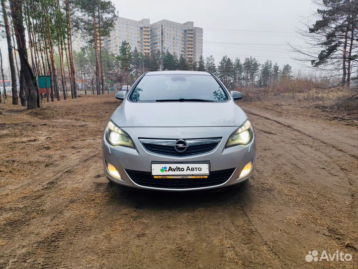 Opel Astra 1.4 AT, 2012, 241 000 км