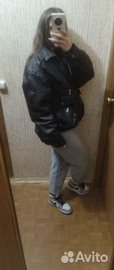 Кожаный бомбер винтаж 90-е аренда