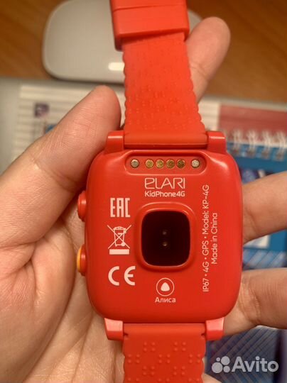 Детские часы с gps Elari kidphone 4g