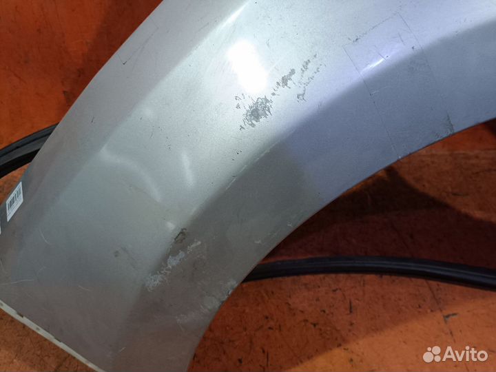 Крыло левое Nissan Leaf AZE0