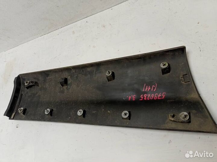 Накладка двери задней левой