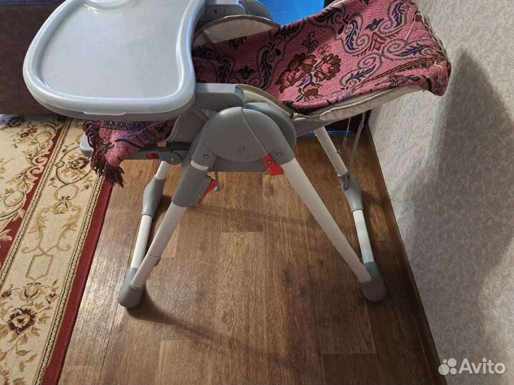 Стульчик для кормления бу