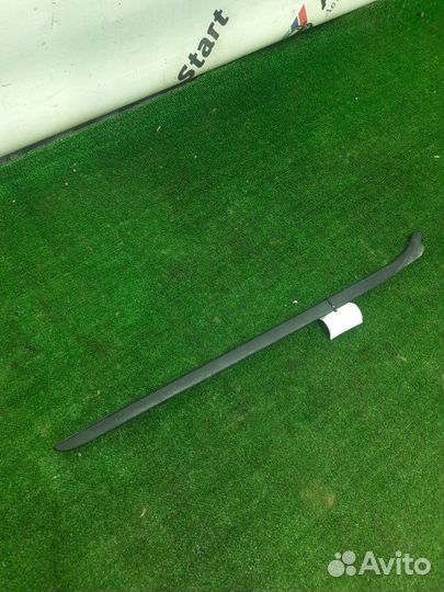 Молдинг лобового стекла правый Bmw 320I F30