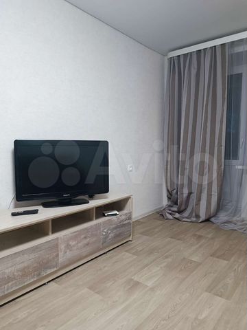 2-к. квартира, 53 м², 5/5 эт.