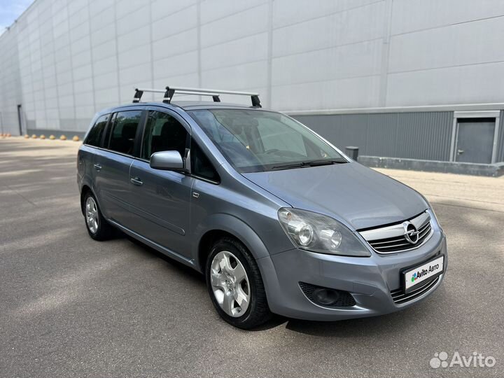 Opel Zafira 1.8 МТ, 2011, 198 000 км