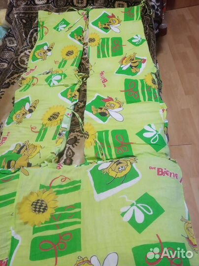 Одеяло детское. Защита изнутри детской кроватки