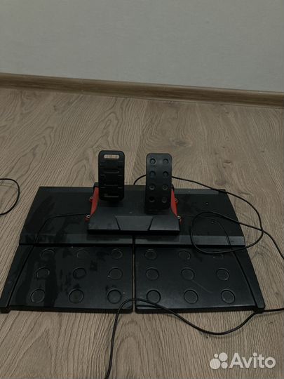 Игровой руль defender F7