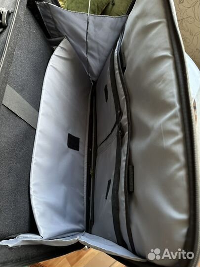 Портфель для ноутбука