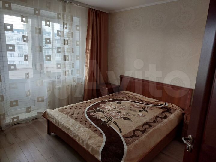 2-к. квартира, 67 м², 8/10 эт.