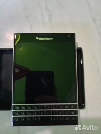 BlackBerry Passport, 3/32 ГБ