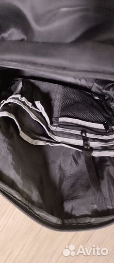 Рюкзак школьный