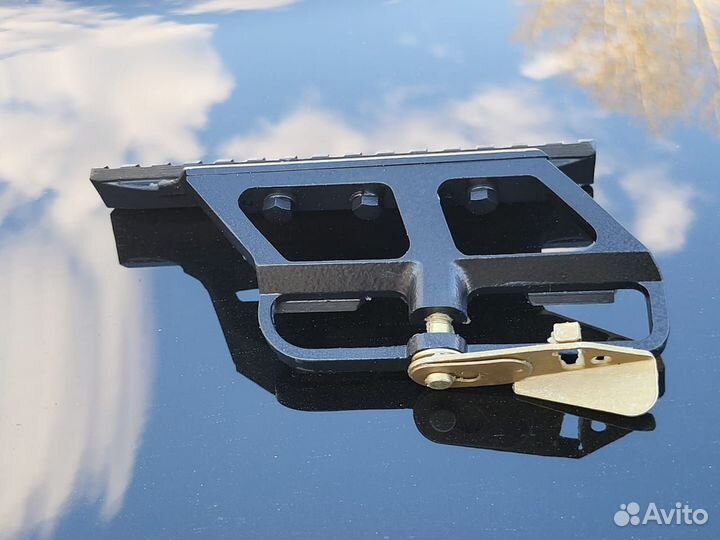 Боковой кронштейн ласточкин хвост