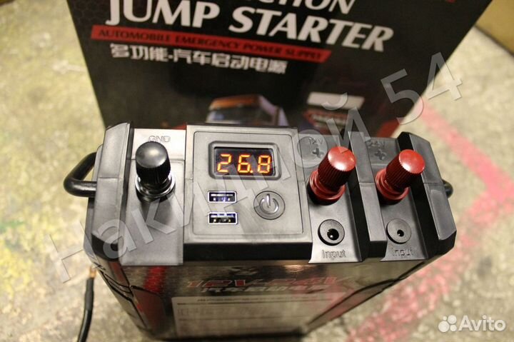 Пускозарядное устройство 12 и 24 вольт Jump Start