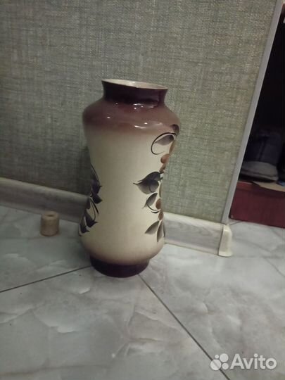 Ваза для цветов большая