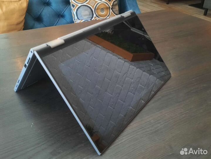 Бизнес Серия/4Ядра/SSD256/Сенсор/батарея 7 Часов