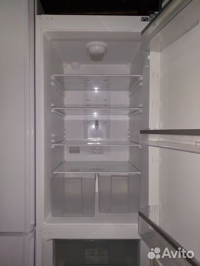 Холодильник Vestel nofrost 185*60см