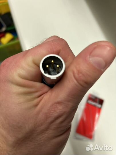 Адаптер D'Addario XLR (папа) - jack 1/4 (мама)