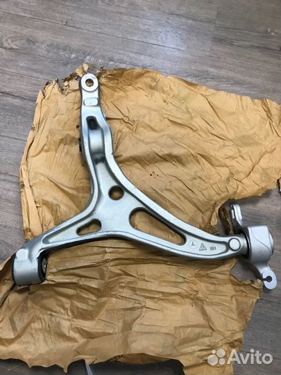 Рычаг передний правый Mercedes Ml/Gl W164/W251