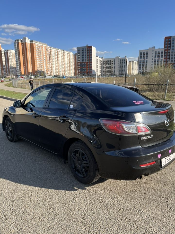 Mazda 3: фото владельца