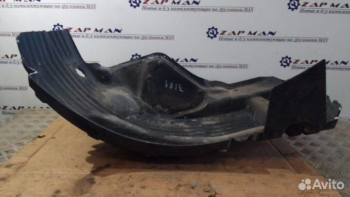 Подкрылок передний правый Man Tgl