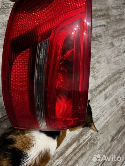 Левый фонарь ауди а3 8pa