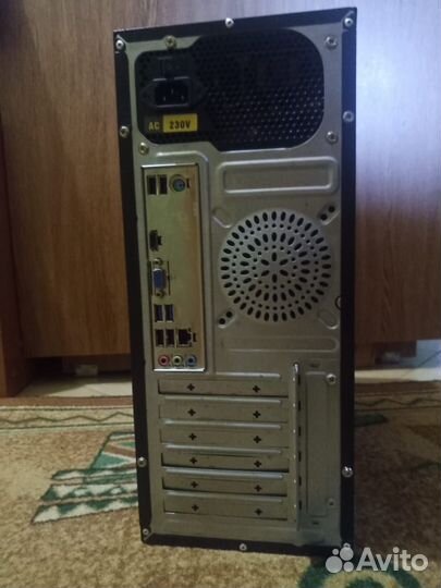 Intel core i3 8100/8Gb DDR4/500Gb/UHD630 +1050Ti