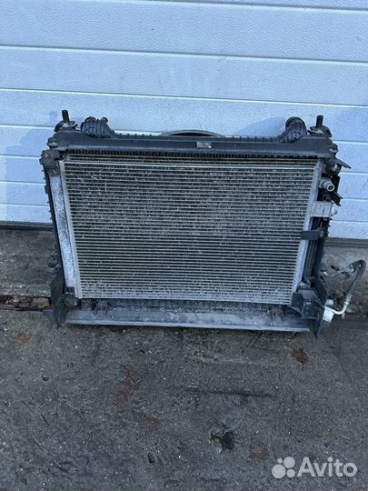 Кассета радиаторов Jaguar XE X760 XF X260