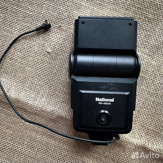 Фотовспышка National PE-250S