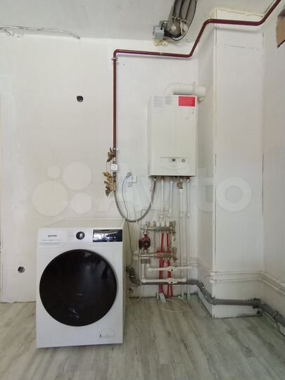 2-к. квартира, 60,2 м², 1/3 эт.