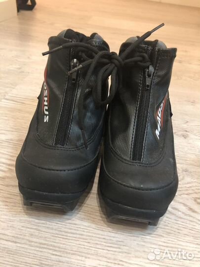 Лыжные ботинки детские 34