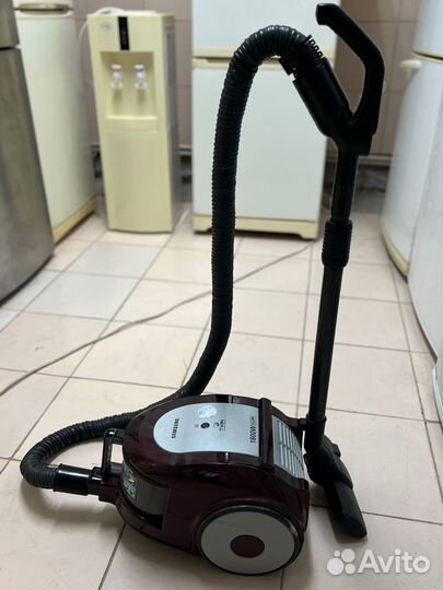 Пылесос Samsung 1800w