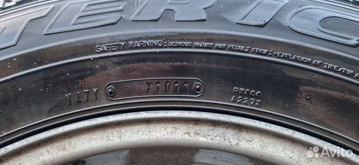 Dunlop SP Winter Ice 01 265/65 R17