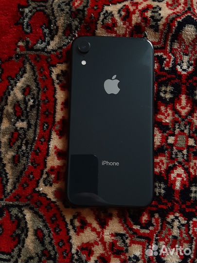 iPhone Xr, 64 ГБ