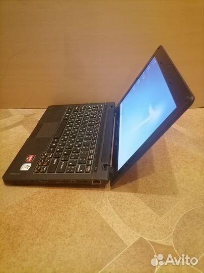 Мощный нетбук Lenovo 12