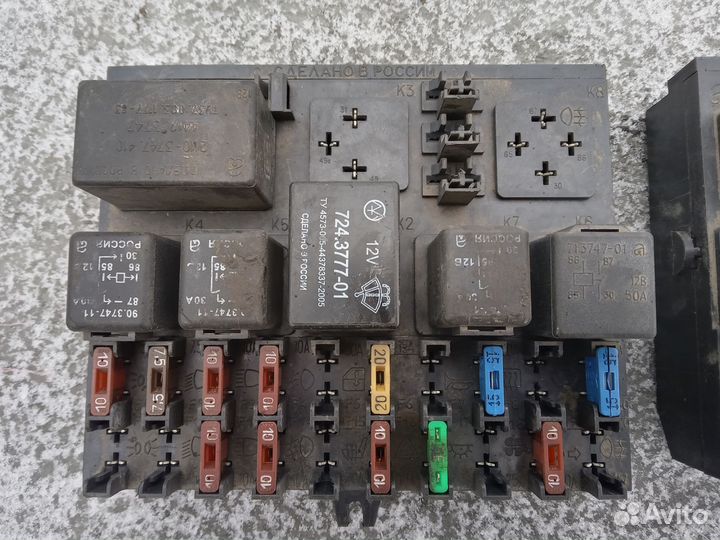 Монтажный блок на ваз 2110