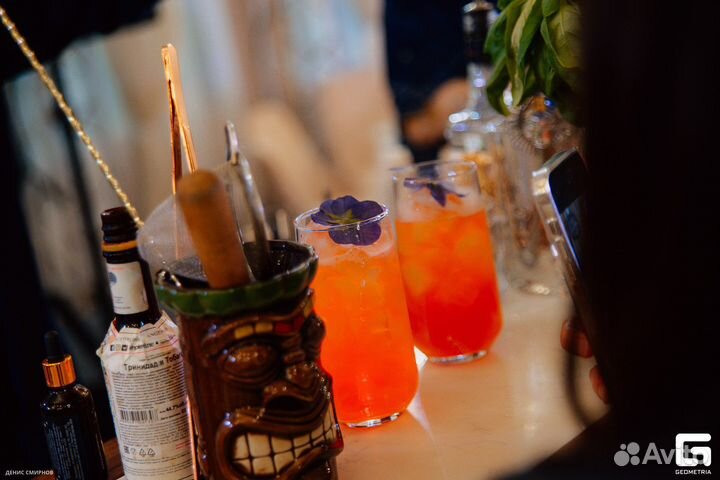 Выездной коктейльный Бар и Бармен Шоу Казань