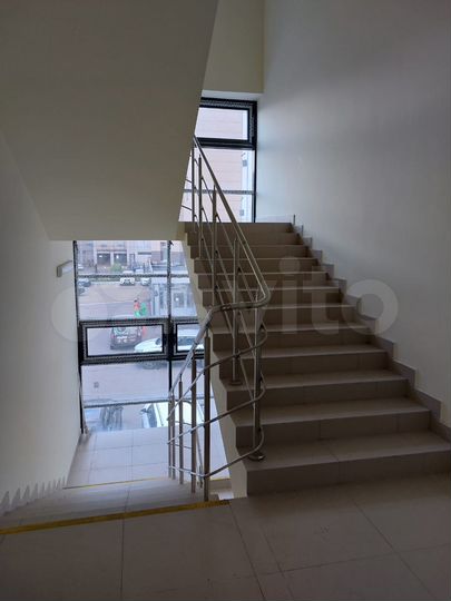 Торговая площадь (офис), 200 м²